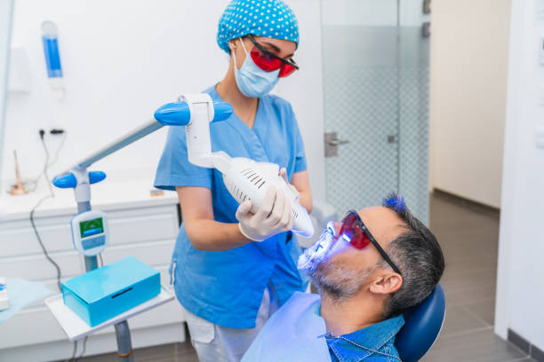 Best Cracked Tooth Emergency Dentist  in Fostoria, OH